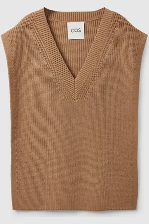 COS V-NECK KNITTED WOOL CAPE