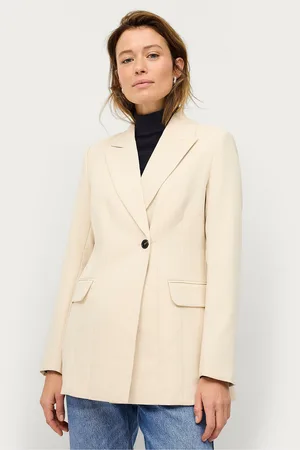Soaked in Luxury Blazer slCorinne Fitted Blazer