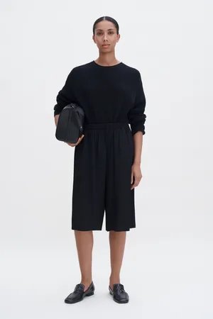 Filippa K Draped Twill Shorts