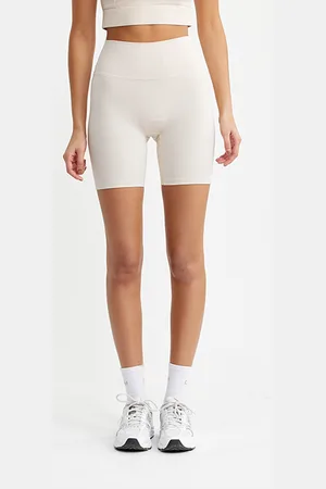 Drop Of Mindfulness Ultimate Bike Shorts, Cream White