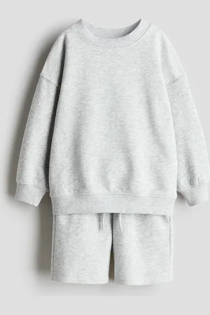 H&M 2-delt sett med genser og shorts