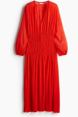 H&M Kjole med vaffelsydd midje
