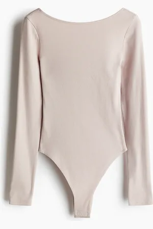 H&M Ribbestrikket body med utringning bak