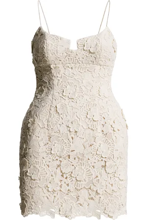 H&M Timeglasskjole i blonde med roseapplikasjon