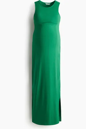 H&M MAMA Ribbestrikket kjole i viskose