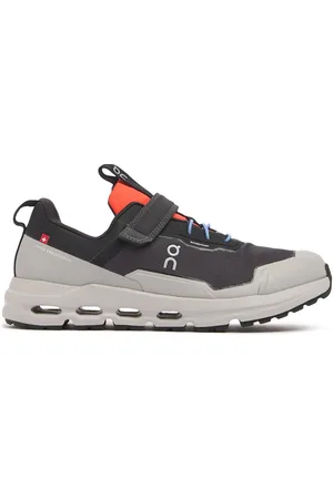On Running Cloudhero Waterproof Sneakers