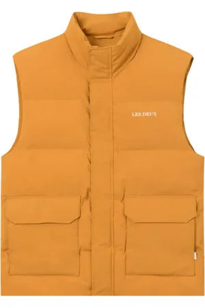 Les Deux Herre, Jakker, Oransje, L