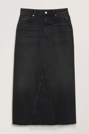 Monki Freyed hem denim skirt