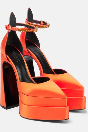VERSACE Aevitas Pointy satin platform pumps