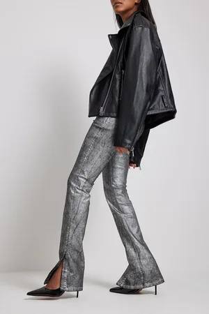NA-KD Dame Bootcut - Denim med slim fit og splitt