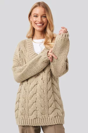 NA-KD Dame Strikkegensere - Wool Blend V-Neck Heavy Knitted Cable Sweater