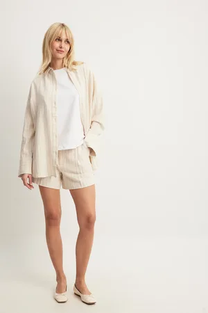 NA-KD Shorts i linblanding med elastisk rygg