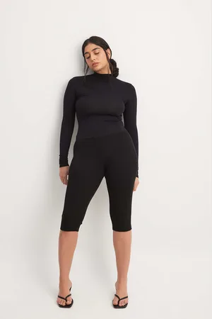 NA-KD Knitted Capri Pants