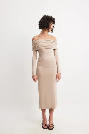 NA-KD Soft Line Midi Dress