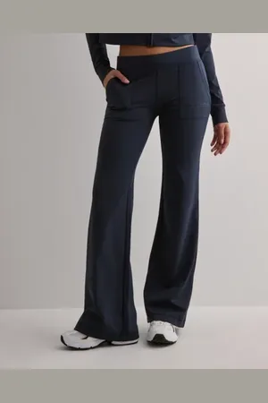 Juicy Couture - Activewear Farahlow Rise Leggings