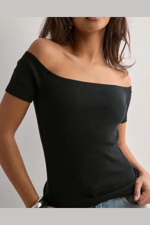 Nelly - Rib Off Shoulder Top