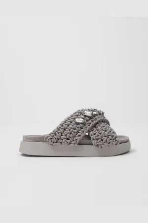 INUIKII - Slipper Woven Stones