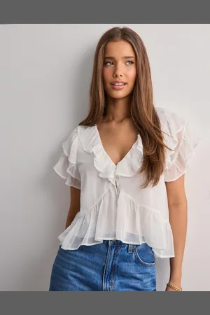 Nelly - Dreamy Flounce Blouse