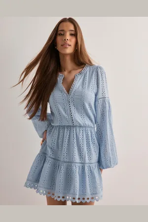 Nelly - Embroidered Dress