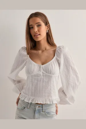 Nelly - Buttoned Puff Sleeve Blouse