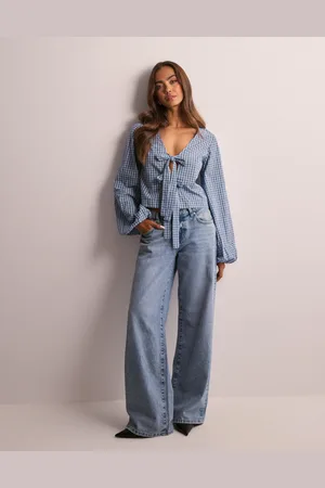 Nelly - Favorite Bow Blouse