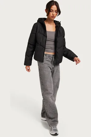 JDY - arnhem Water Rep Short Puffa Otw