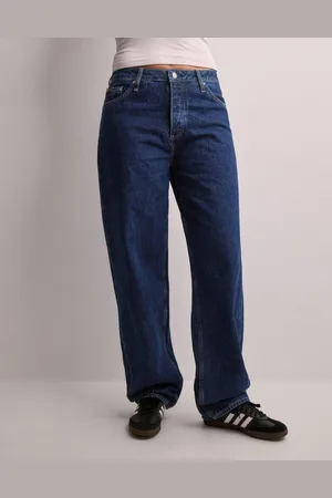 Calvin Klein - 90S Straight