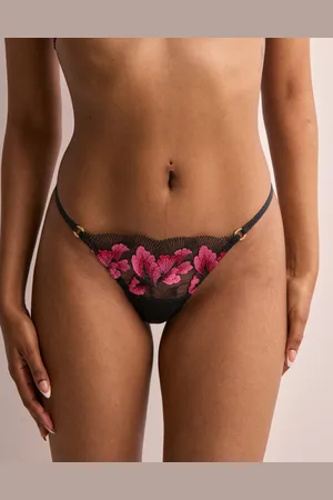 BlueBella - Vivienne Thong