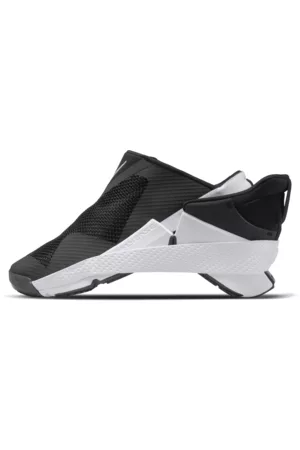 Nike Go FlyEase sko som er enkle å ta av og på til dame