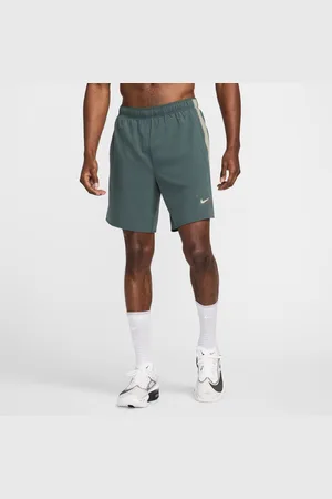 Nike Challenger fôret shorts til herre (18 cm)