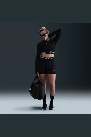 Nike Pro Dri-FIT 2-i-1 shorts til dame
