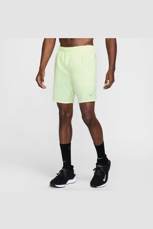 Nike Challenger Dri-FIT fôret løpeshorts til herre (18 cm)