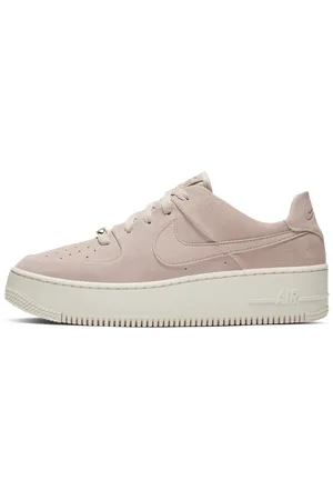 Nike Air Force 1 Sage Low sko til dame