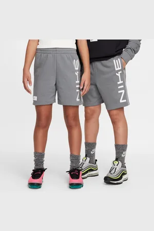 Nike Multi Dri-FIT fleeceshorts til store barn