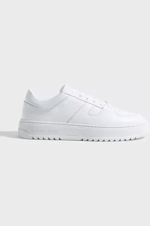 Sneaky Steve Faraway Low U Lave sneakers