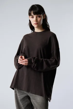 Weekday Long-Sleeved Oversized T-shirt